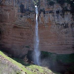 Vodopád v údolí Kadyša