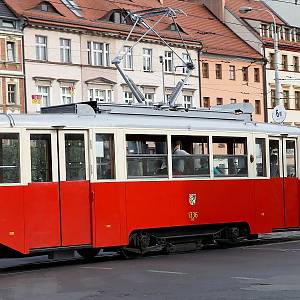 Vratislav - historická tramvaj v ulicích města