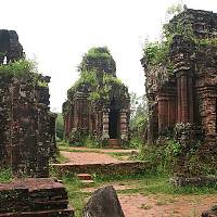Vietnam - památky Čamské říše