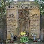 Kolín - nový městský hřbitov, hrobka rodiny Kmochových (2018)