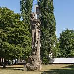 Kolín - socha Mistra Jana Husa, celek (2023)