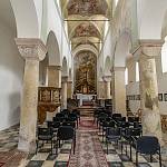 Tismice - kostel Nanebevzetí Panny Marie, pohled do trojldí (2019)