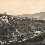 Stříbrná Skalice - hradní kopec na fotografii z 20. let 20. století