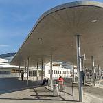 Kolín - železniční nádraží, futuristické zastřešení autobusového nádraží (2019)