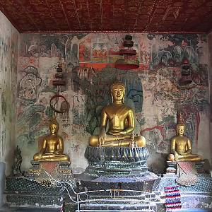 Vnitřní výzdoba chrámu Wat Pa Huak