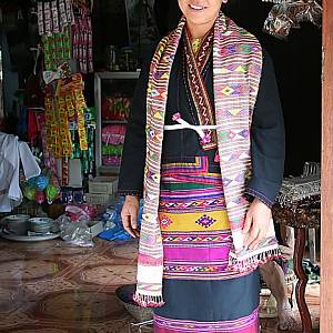 Ban Veingkeo, místní tradiční oděv