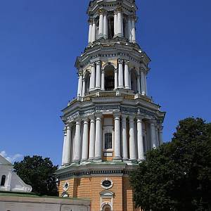 Klášter Kyjevskopečerská lávra, velká zvonice vysoká 96,5 metru, nejvyšší pravoslavná zvonice světa