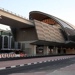 DUBAJ - stanice metra al Karama