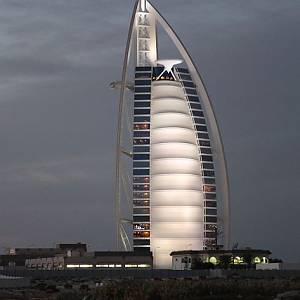 DUBAJ - Džumejrah, hotel Burž al Arab (Arabská věž)