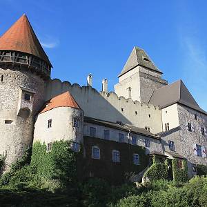 Heidenreichstein - historie hradu sahá až do poloviny 12. století a ke cti mu slouží fakt, že jeho pevné zdi odolali ataku nejen husitských vojsk
