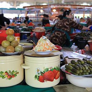 Suroviny na tržišti v Taškentu