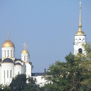 Vladimir - chrám Nanebevzetí Panny Marie (Успенский собор), pohled z východu