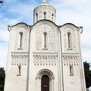 Vladimir - chrám sv. Dimitrije (Дмитриевский собор), jižní průčelí 