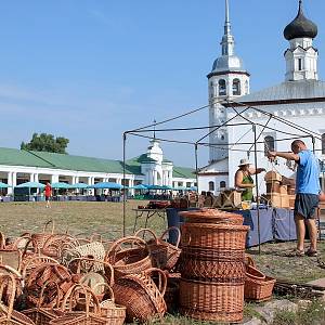 Suzdal - Trhové náměstí (Торговая площадь)