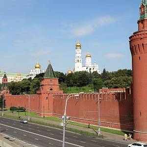 Moskevský Kreml - pohled od jihovýchodu, v popředí Beklemiševská věž