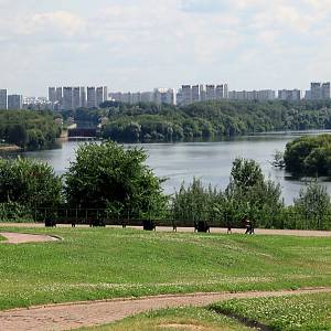 Kolomenskoje - pohled na řeku Moskvu