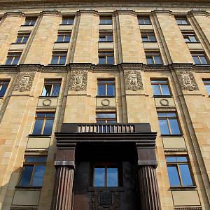 Moskva - české velvyslanectví, hlavní průčelí administrativní budovy K 3