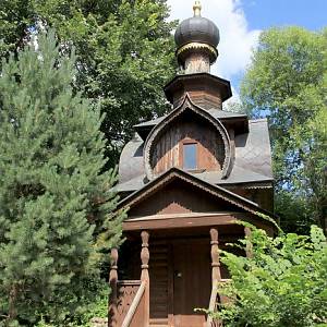 Sergijev Posad (Сергиев Посад) - dřevěná kaplička u pramene svatého Sávy Storoževského 