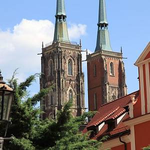 Vratislav - Dómský ostrov, věže katedrály sv. Jana Křtitele