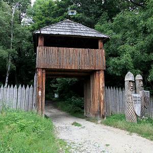 Będkowice - hradiště, brána