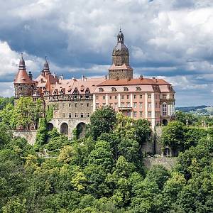 Hrad Książ - pohled z vyhlídky (od jihovýchodu)