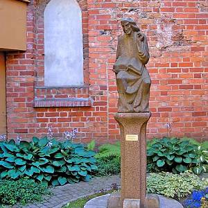 Vilnius - socha Kronikář (Metraštininkas) představuje knihtiskaře Františka Skorynu