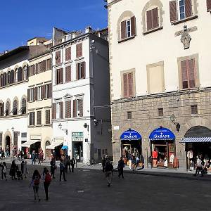 Fklorencie, náměstí sv. Vavřince (Piazza San Lorenzo)