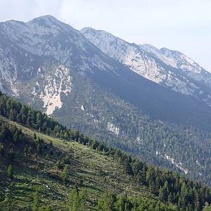 Pohled na Cima delle Pozzette (2132 m. n. m.)