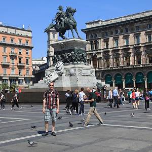 Dómské náměstí (Piazza del Duomo) v Milánu