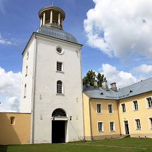 Zámek Krustpils (Krustpils pils), branská věž