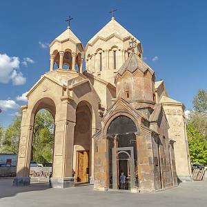 Nejstatší kostel v Jeravanu Katoghike 