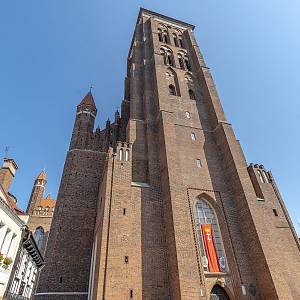 Gdaňsk - bazilika Nanebevzetí Panny Marie (1343-1506), západní průčelí