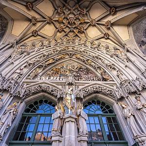 Bern - katedrála sv. Vincenta ze Zaragozy (také Münster)