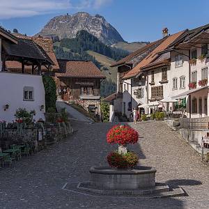 Gruyères - náměstí