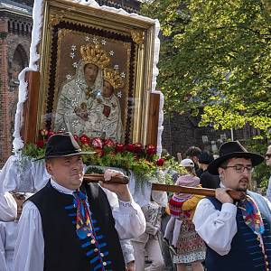 Lipiny - procesí na svátek Božího těla