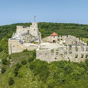 Celkový pohled na hrad Rabštýn