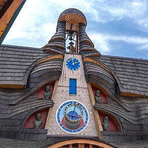 Stará Bystrica, Slovenský orloj