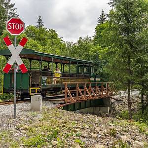 Vychylovka - úzkorozchodná úvraťová železnice