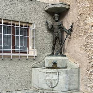 Davos - kašna v centru města