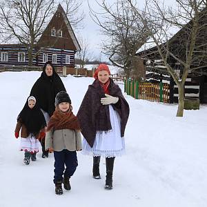 Kouřim - skanzen, adventní postavy (2012)