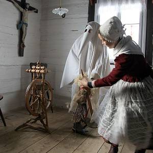 Kouřim - skanzen, adventní postavy (2012)