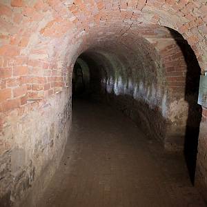 Prohlídka podzemních chodeb