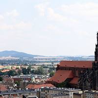 Svídnice - pohled na město a okolí z radniční věže