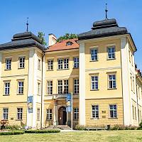 Lomnice - zámek (Łomnica - pałac)