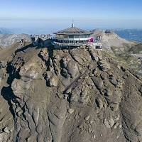 Shilthorn (2 973 m. n. m.), vrcholová restaurace Piz Gloria
