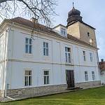 Pašinka - tvrz, severní průčelí (2020)