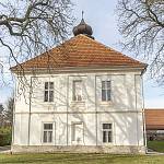 Pašinka - tvrz, pohled od jihovýchodu (2020)