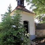 Bohouňovice I - kaple sv. Václava od západu (2017)