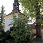 Bohouňovice I - kaple sv. Václava od severozápadu (2017)