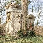 Kbel - zámek, poslední stavební pozůstatky (2019)